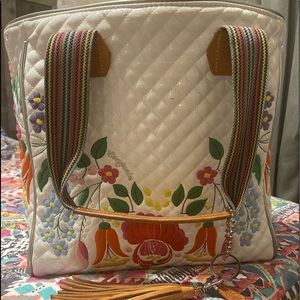 Consuela El Alma white classic tote